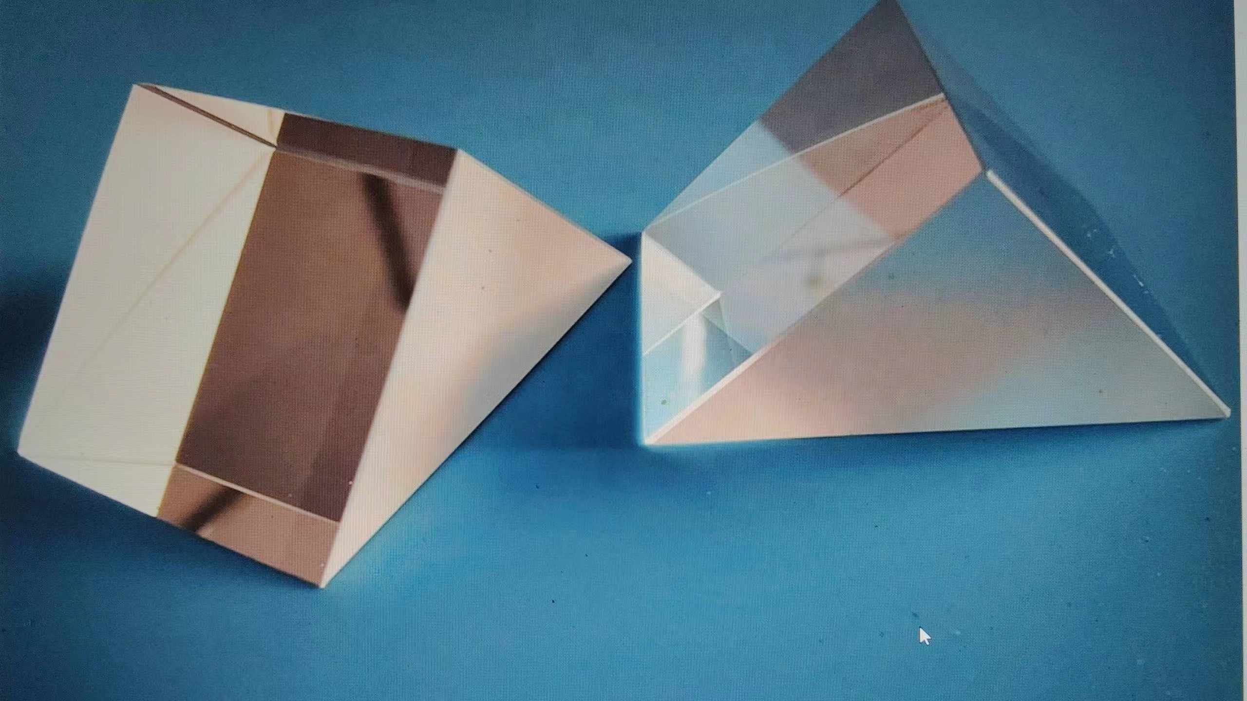 Large custom optical prisms